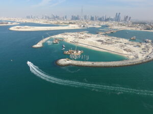 Piles in water for new villas on the Dubai Royal Family Island
